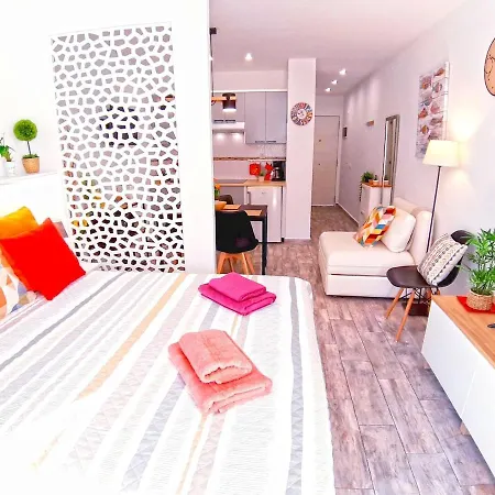 - Wonderful - Aircon Apartment *