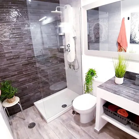 - Wonderful - Aircon Apartment Costa Adeje (Tenerife)